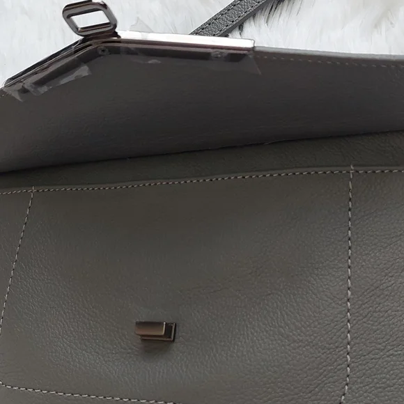 💥Host Pick💥 Botkier Valentina Medium Wristlet & Card Case Set - Picture 9 of 9